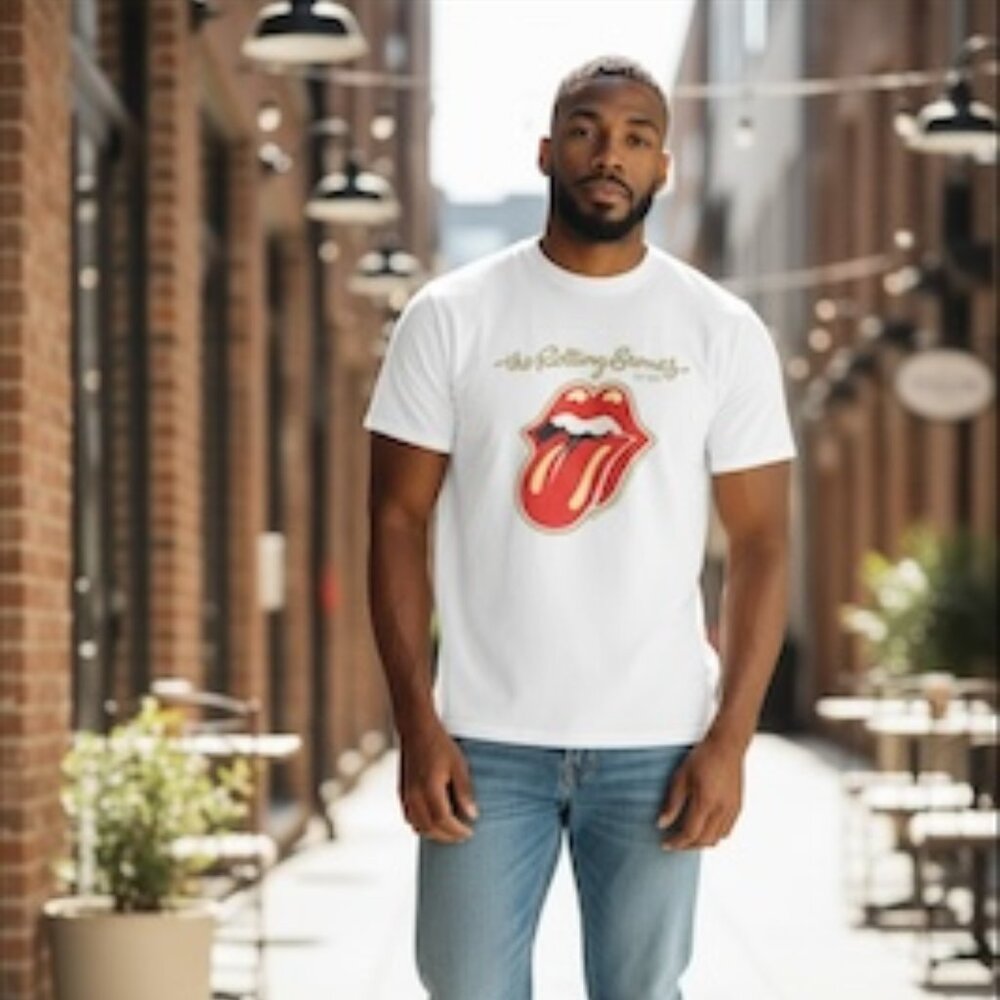 NWOT - The Rolling Stones Official Script Tongue & Lips Logo T-Shirt SM - Picture 2 of 3